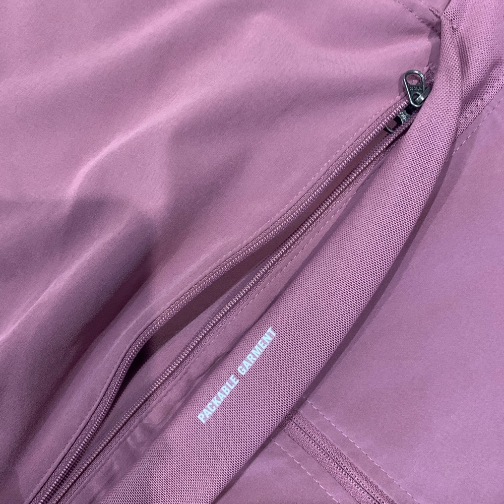 Nike pull over